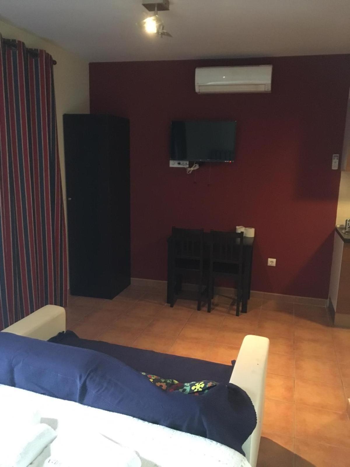 Apartamentos Turisticos Rurales El Pua Cazalla de la Sierra Luaran gambar