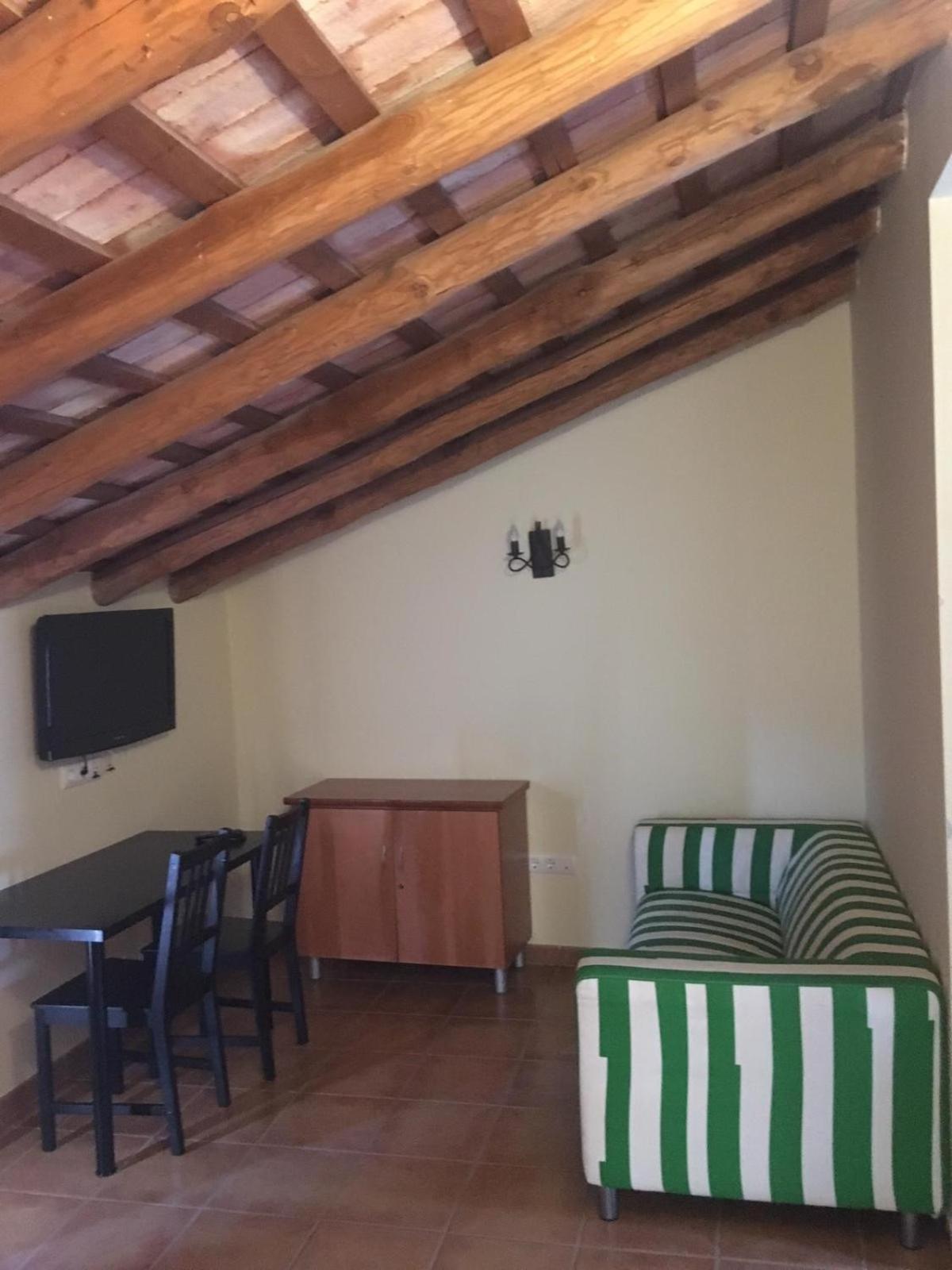 Apartamentos Turisticos Rurales El Pua Cazalla de la Sierra Luaran gambar